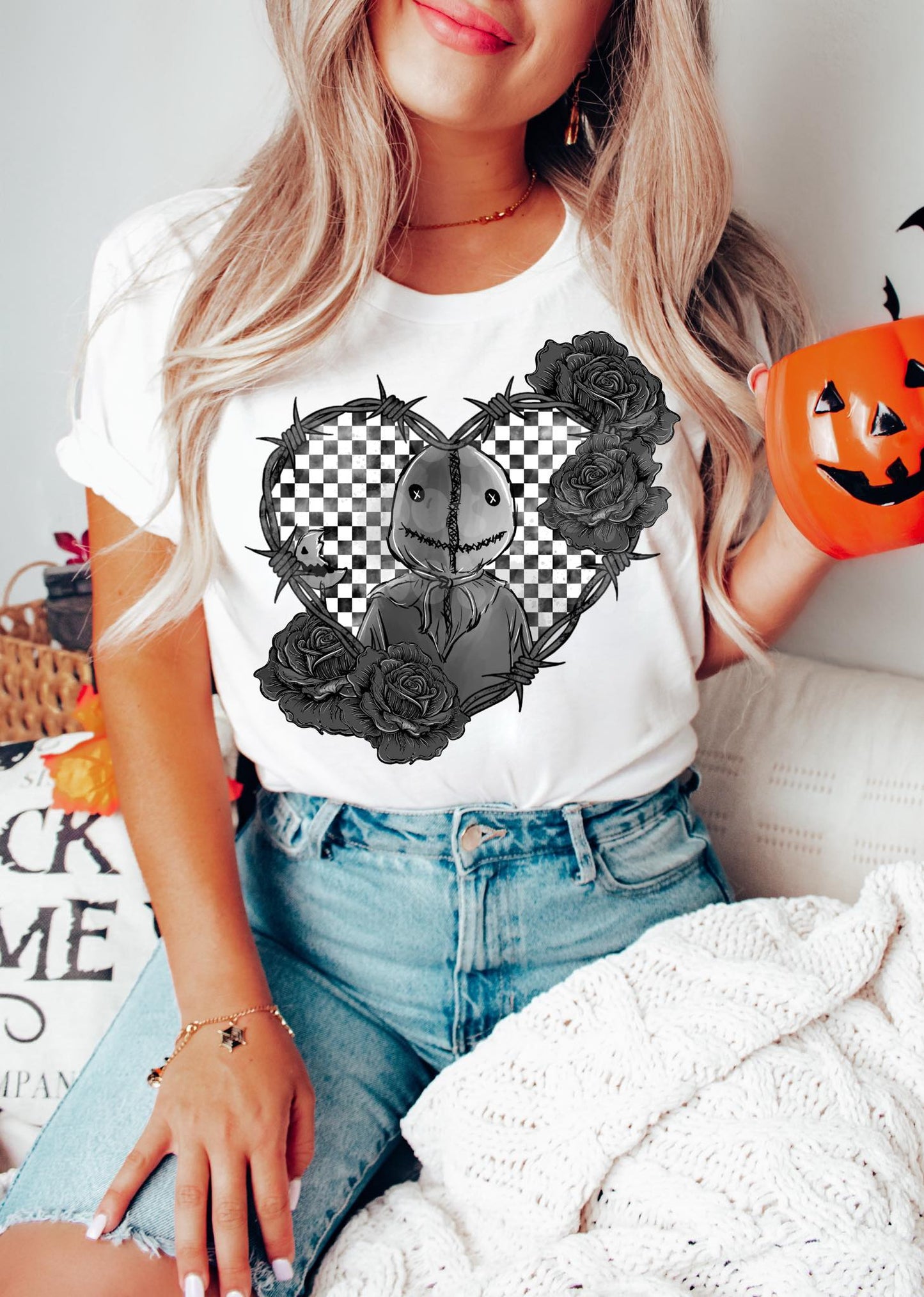 GRAYSCALE HEART HORROR CANDY BOY PNG DESIGN - NO LICENSING REQUIRED - JANUARY 2025