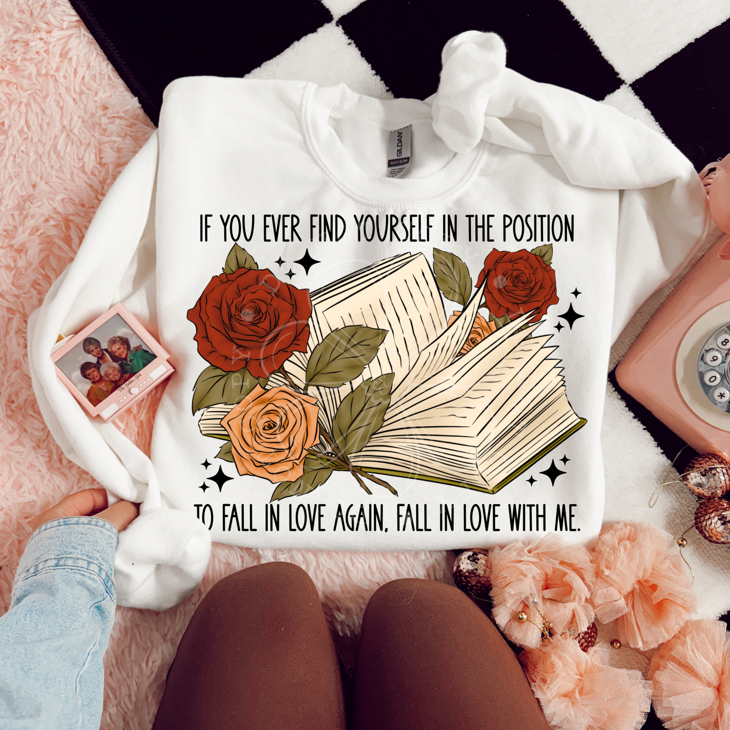 Fall In Love With Me PNG Design *NO LICENSING REQUIRED*