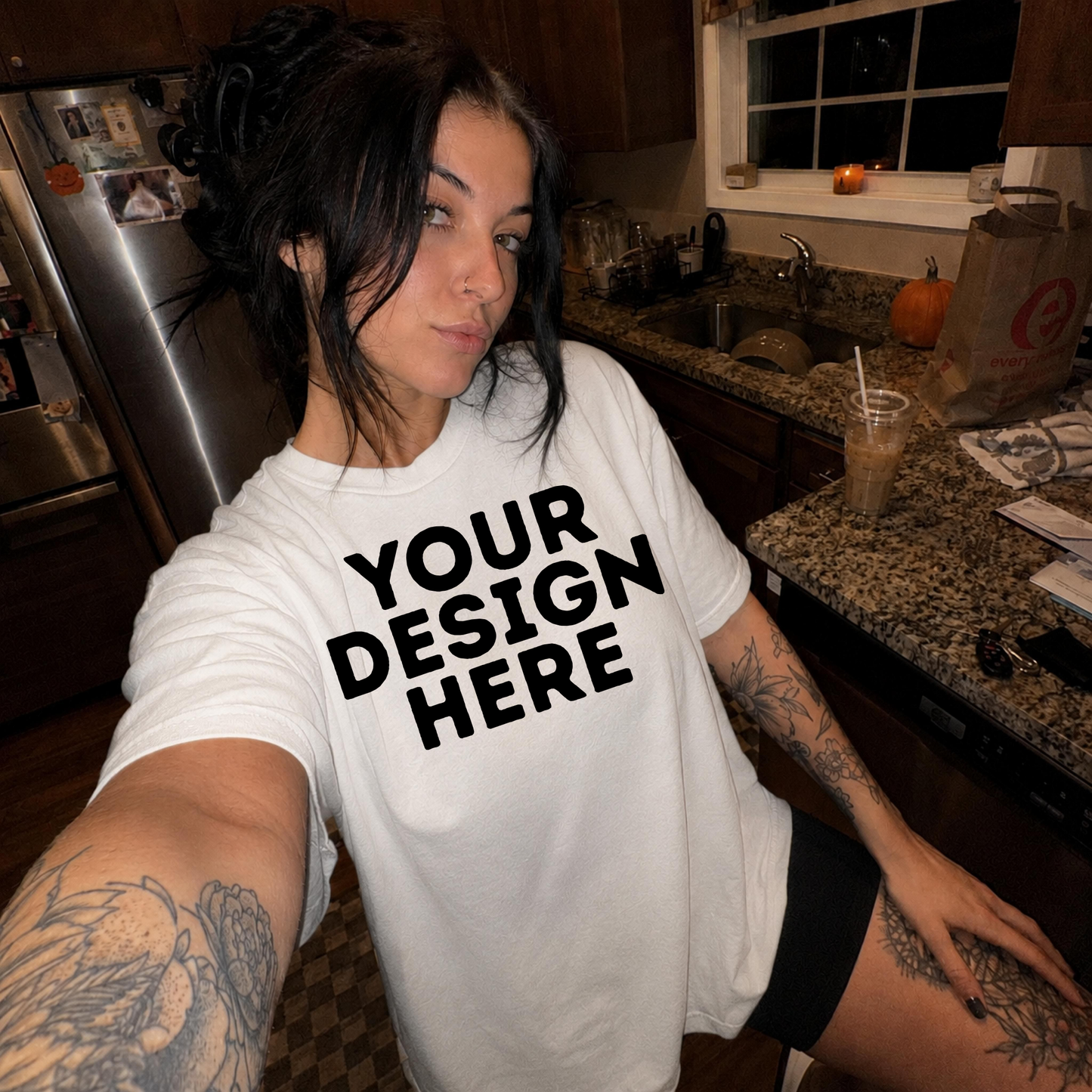 SELFIE KITCHEN WHITE MOCKUP