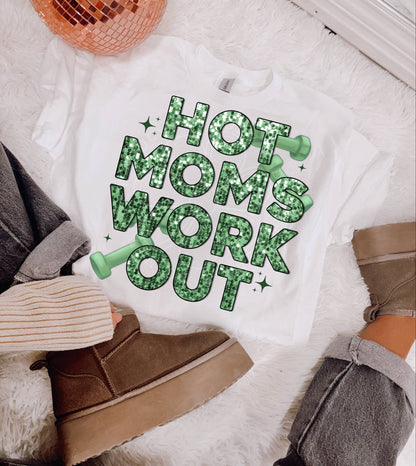 HOT MOMS WORK OUT  DIGITAL DESIGN