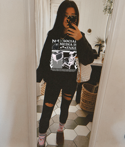SOCIAL MEDIA IS FAKE DIGITAL DESIGN